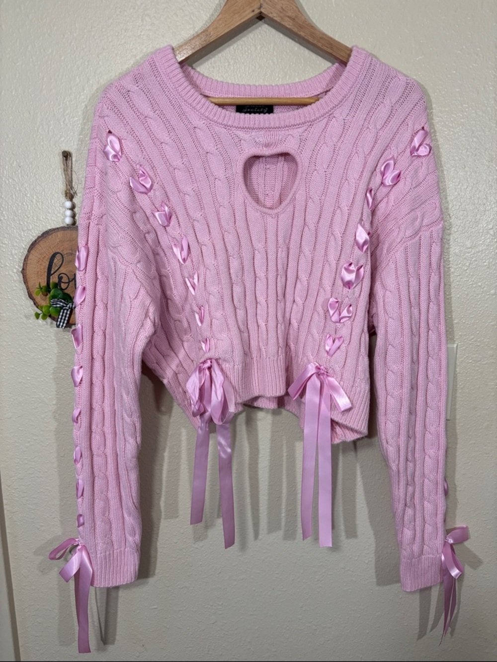 Sweet Society Hot Topic Pink Kawaii Lace Up Heart Cut Out Sweater Size XL - Picture 2 of 5